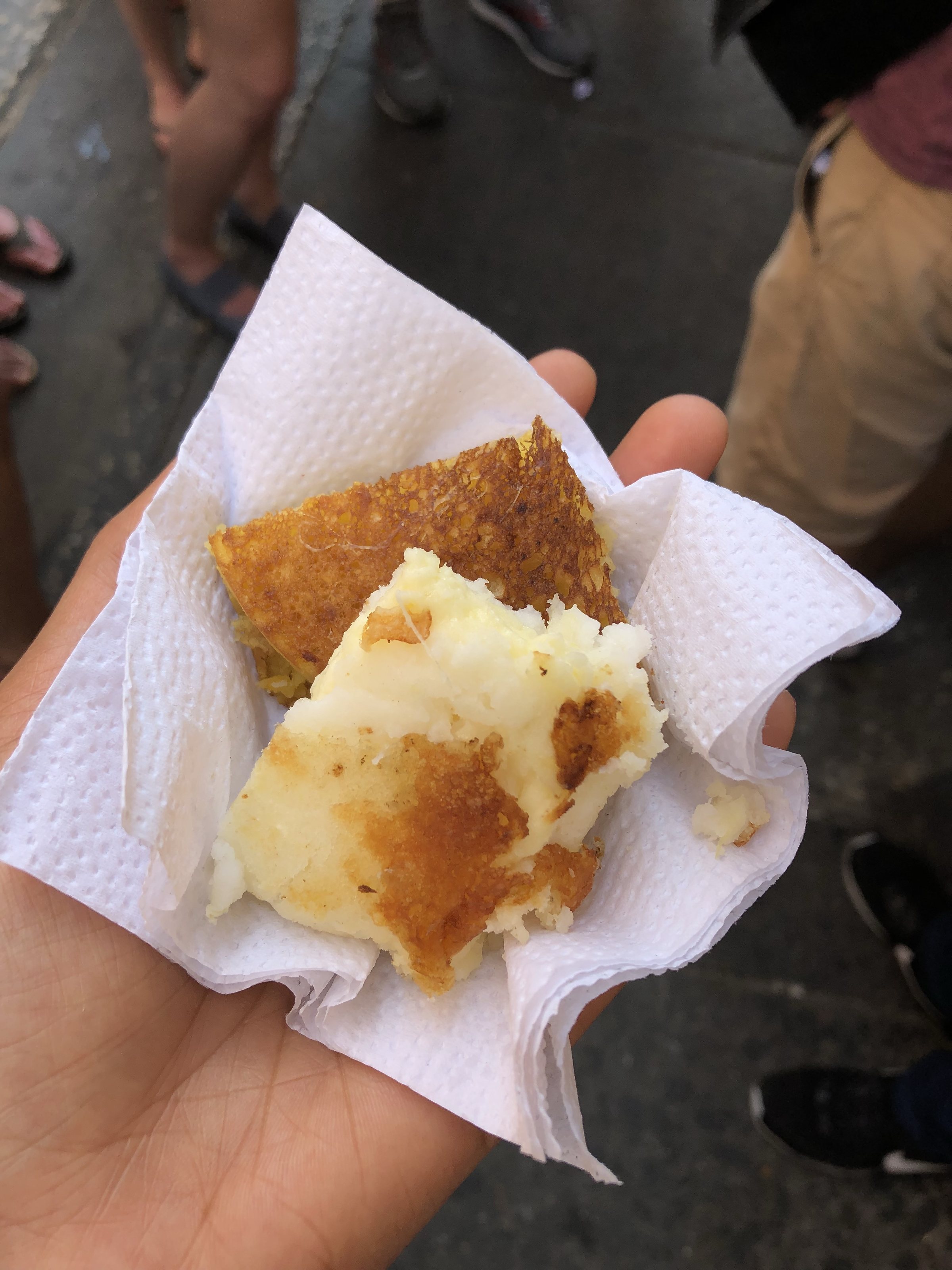 colombia arepas,foodie guide to Cartagena, where to eat in Cartagena, eat and drink in Cartagena, ultimate dining guide to cartagena, colombia's jewel city, best eats in cartagena, best places to eat in cartagena, visiting cartagena colombia, vegetarian food in cartagena, what vegetarians can eat in cartagena, where vegetarians can eat in colombia, top vegetarian restaurants in colombia, ultimate guide to eating and drinking in cartagena colombia, top spots for vegetarians in cartagena, what vegetarians can eat in cartagena, street foods of cartagena, street foods in colombia 