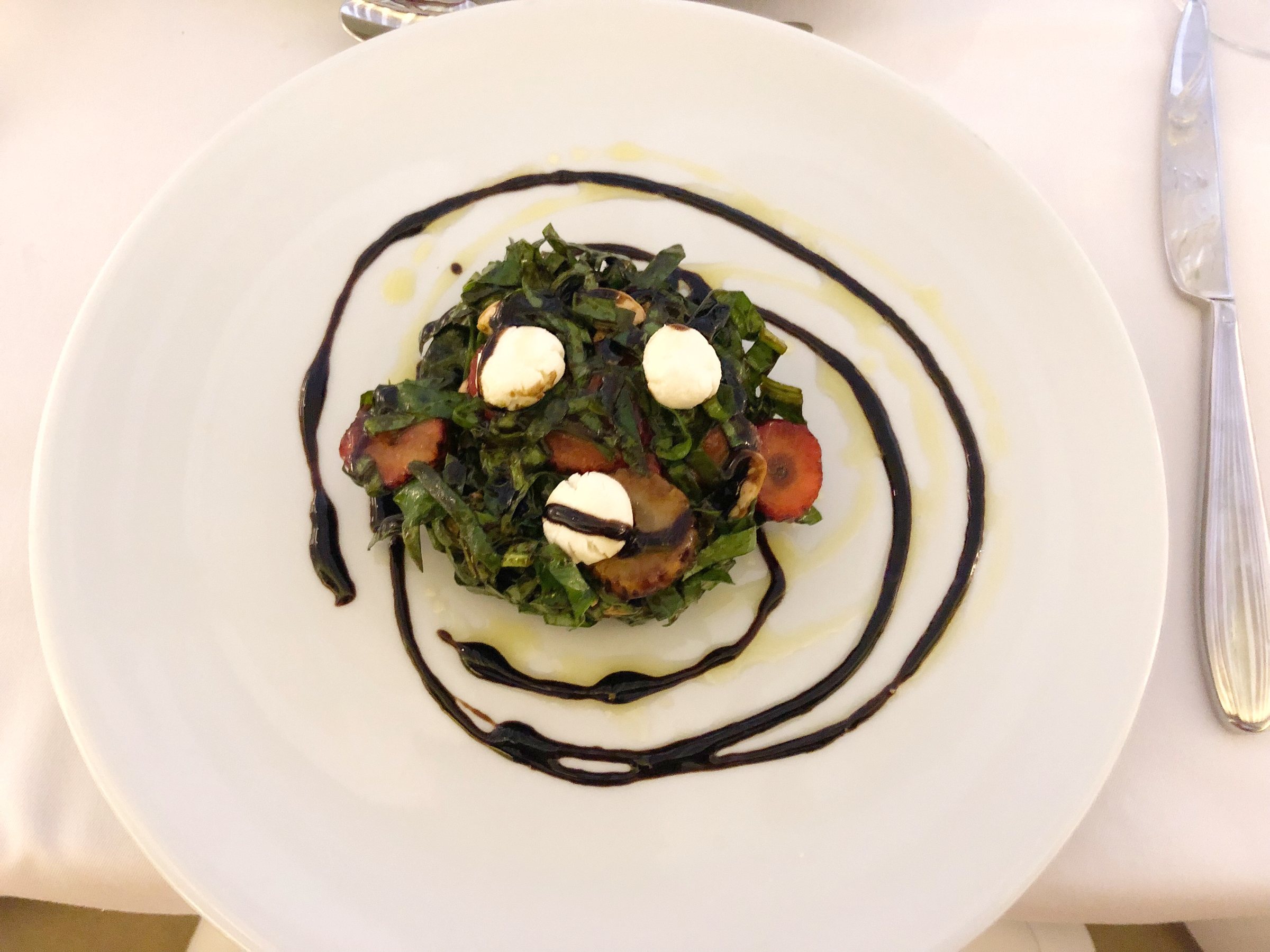 vegetarian dining in Cartagena, where vegetarians can eat in Cartagena, what to eat in Cartagena, dining out in Cartagena, best foodie spots in Cartagena, foodie guide to Cartagena, best eats in Cartagena, best places to eat in Cartagena