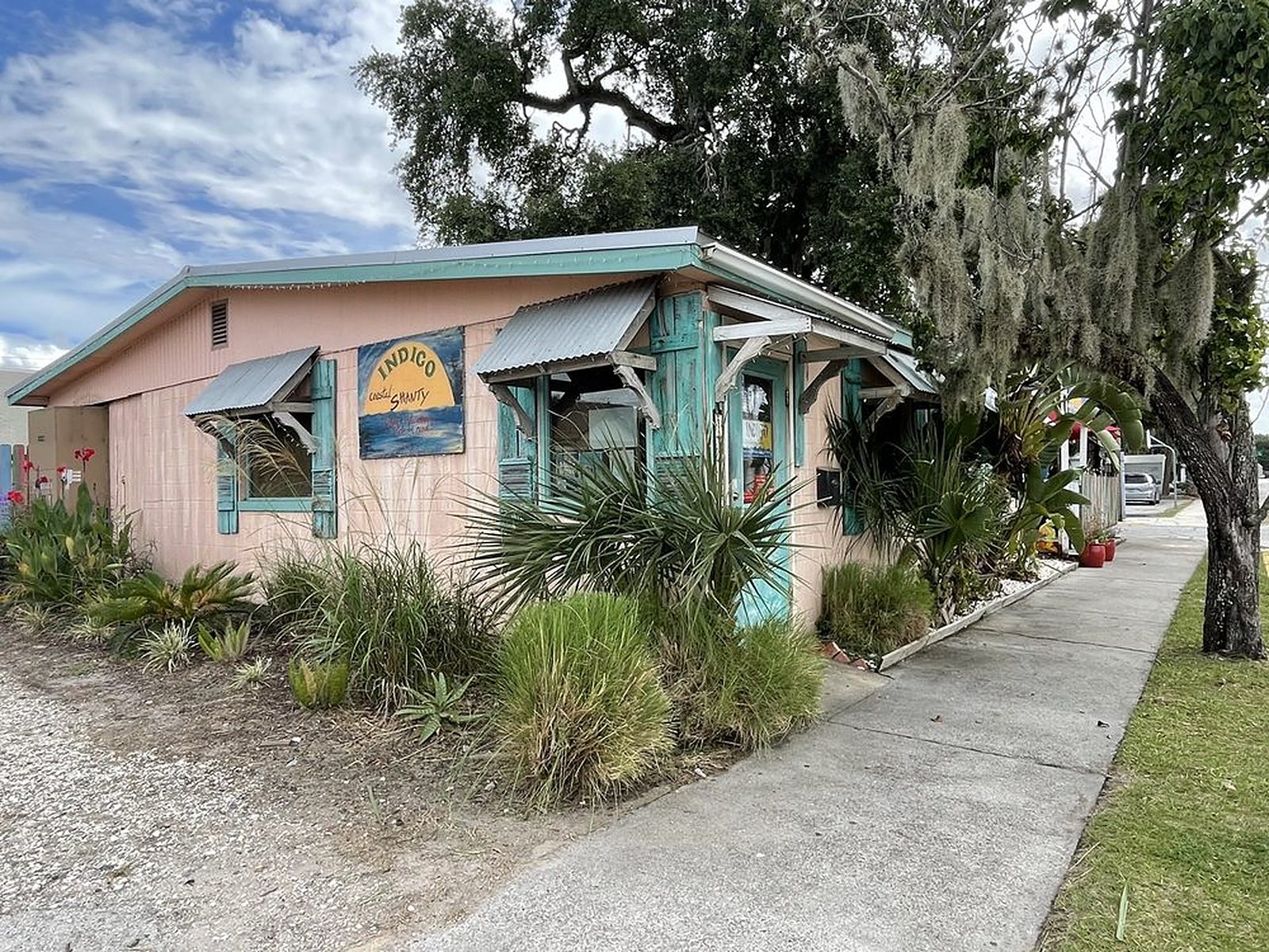indigo coastal shanty jekyll island vegetarian friendly lunch spot